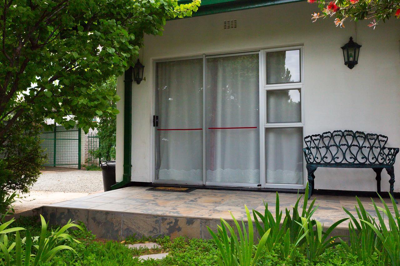 Colesview Guest house 3*
